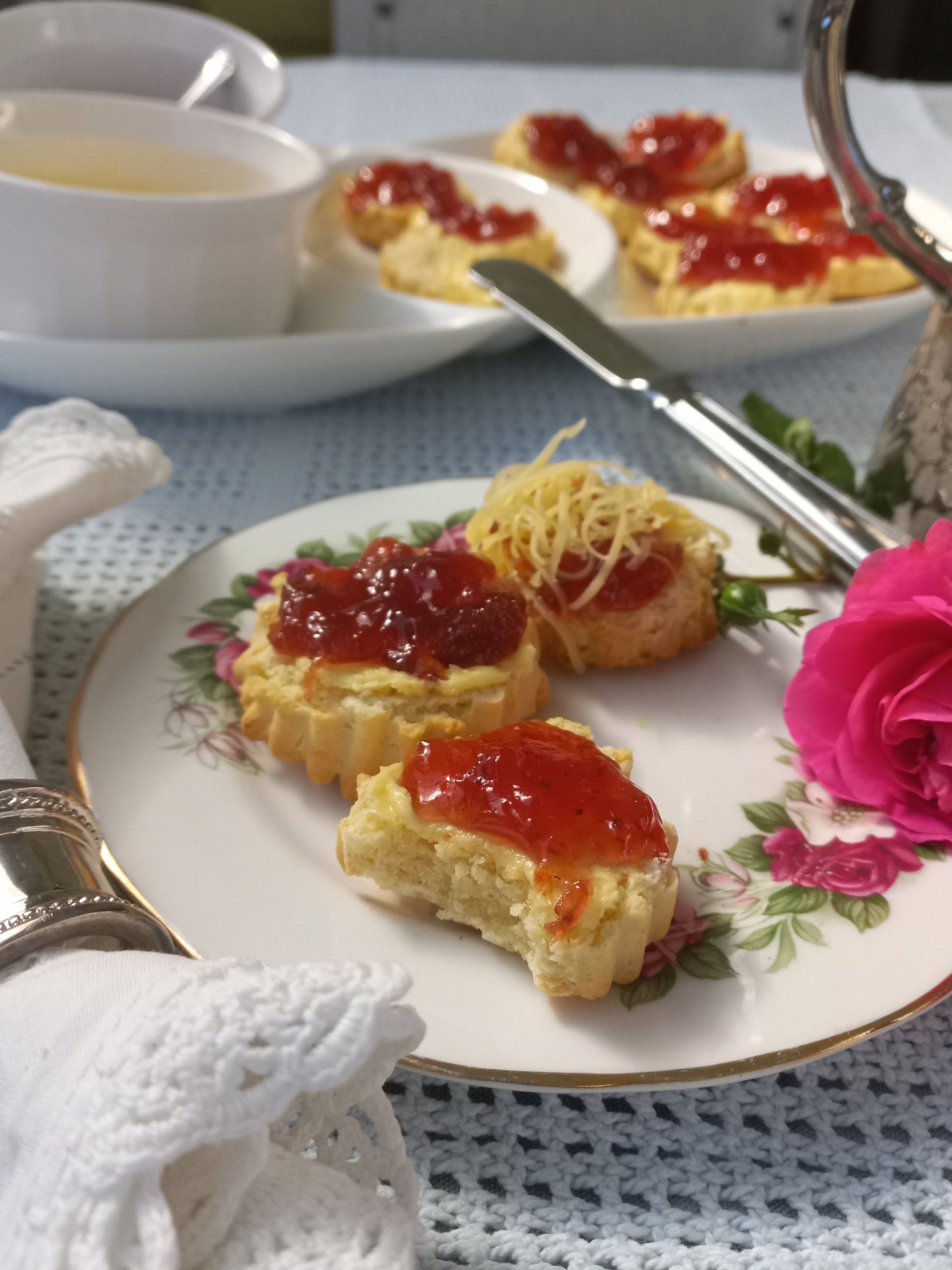 Gluten-free Plain Flour 1 kg - Coleman Royal Bakeries. (Gluten-free scones)